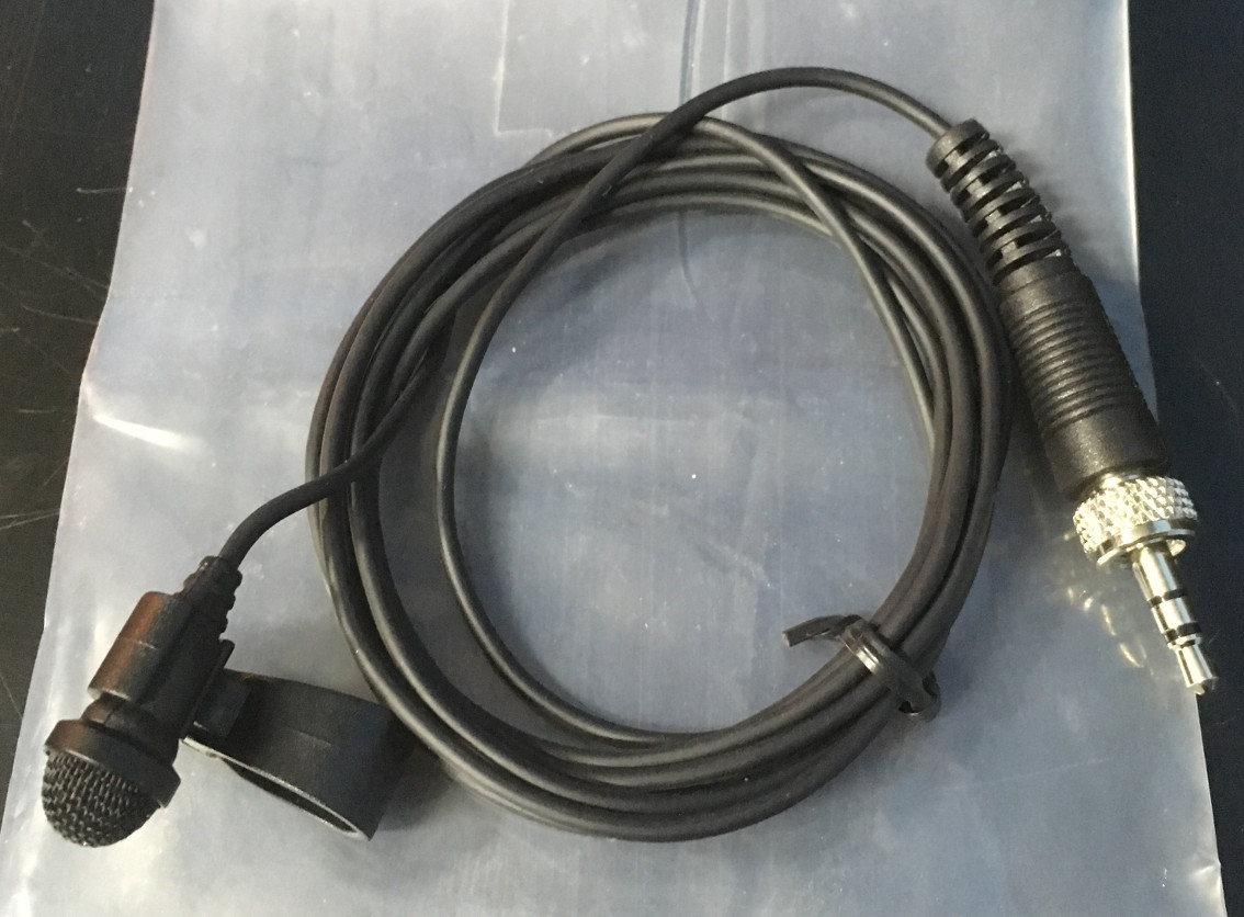 Microfono lavalier a pulce attacco minijack stereo 3,5 filettato