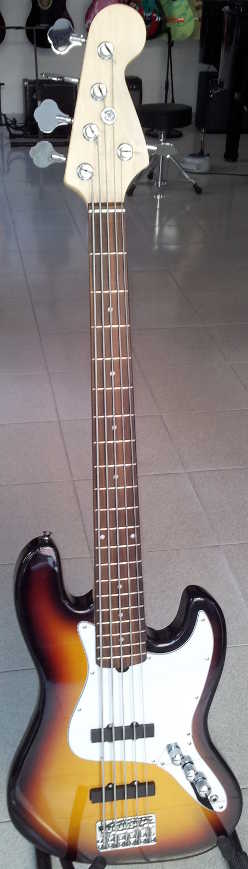 Basso elettrico 5 corde artigianale mod. Jazz Bass Basso elettrico 5 corde artigianale mod. Jazz Bass